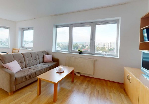 Apartmenthaus Kagraner Spange Wohnküche 2