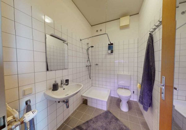  Apartmenthaus Muthgasse Bad 2